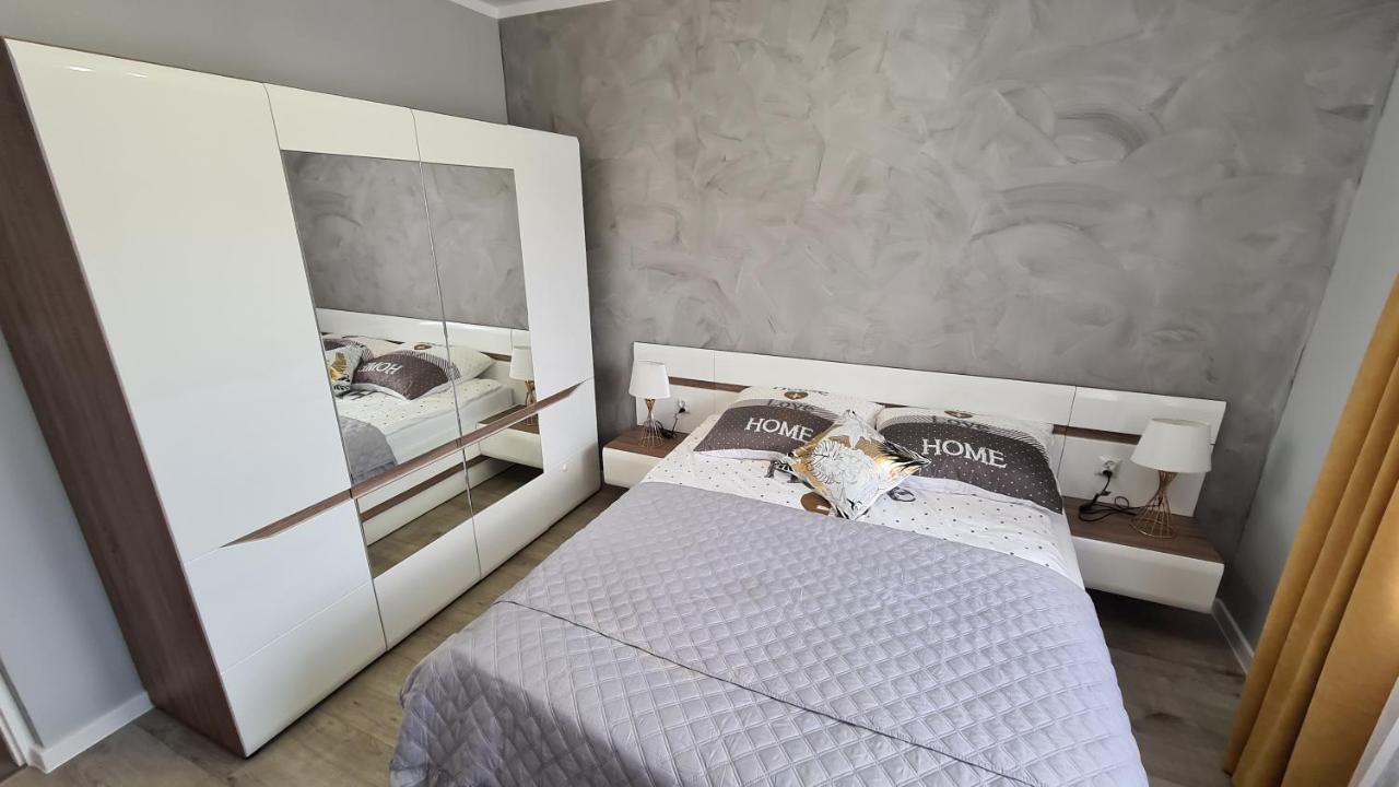 Apartament Deluxe 3 Oświecim Exterior foto